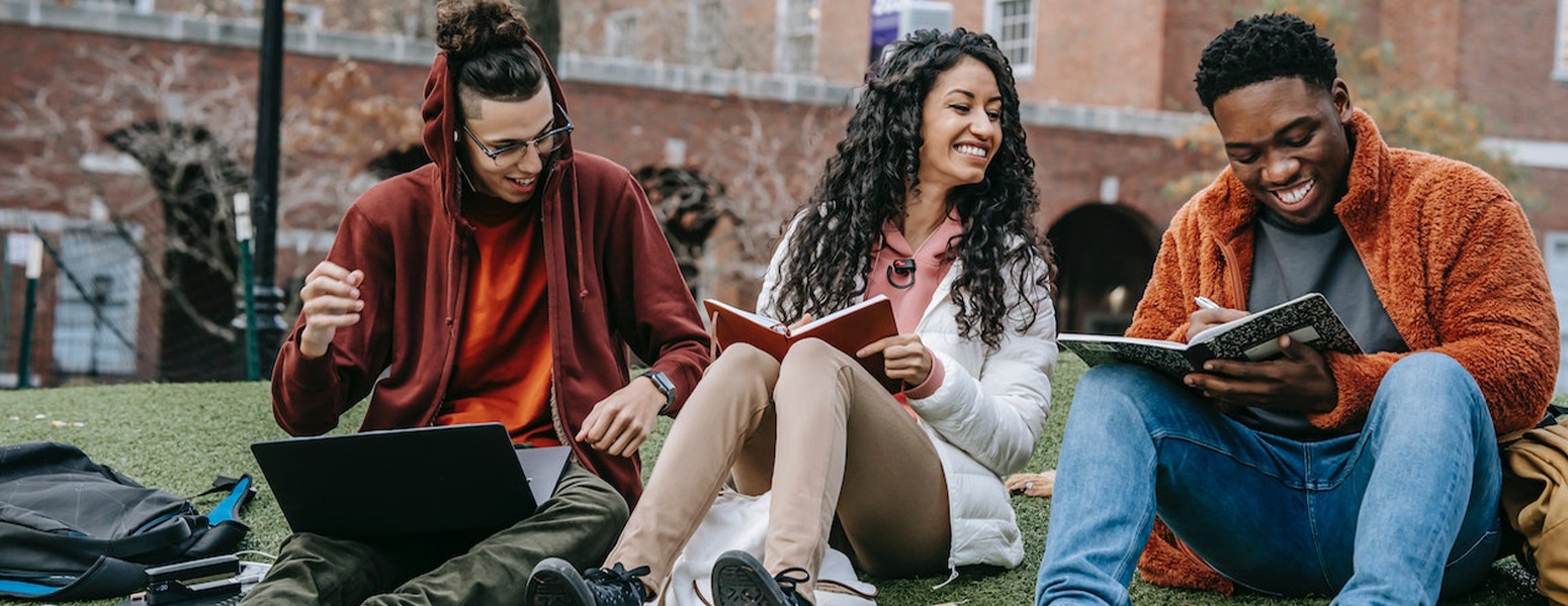 How to Build Your Network While Studying Abroad